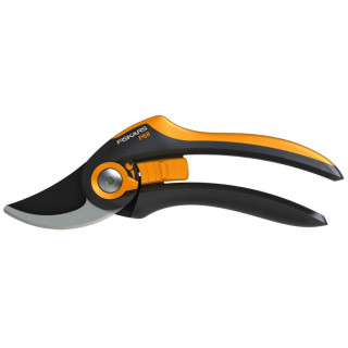 Секатор плоскостной Fiskars SmartFit